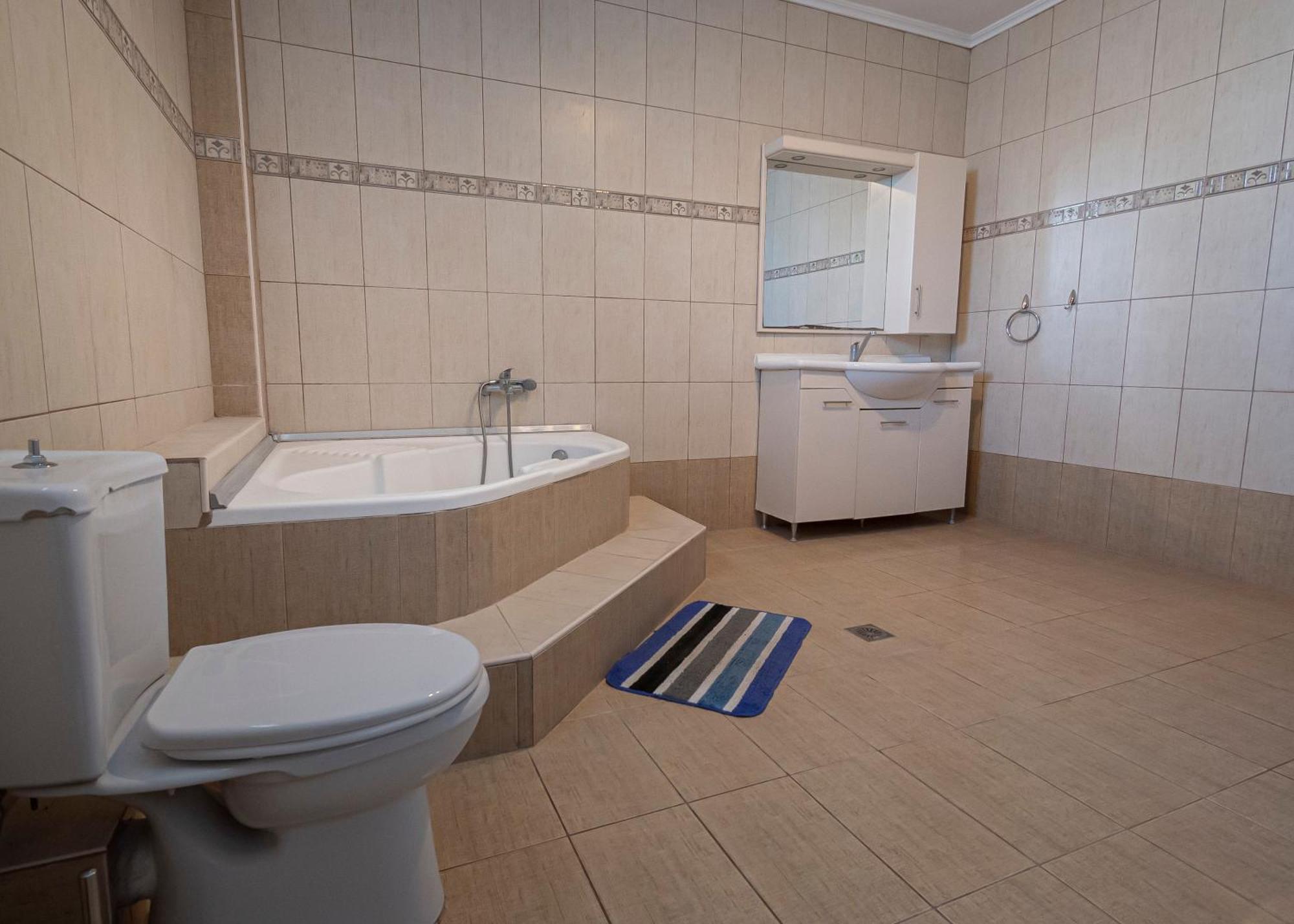 Elli Lux By Rentalspro - Nea Halkidiki Apartment Flogita